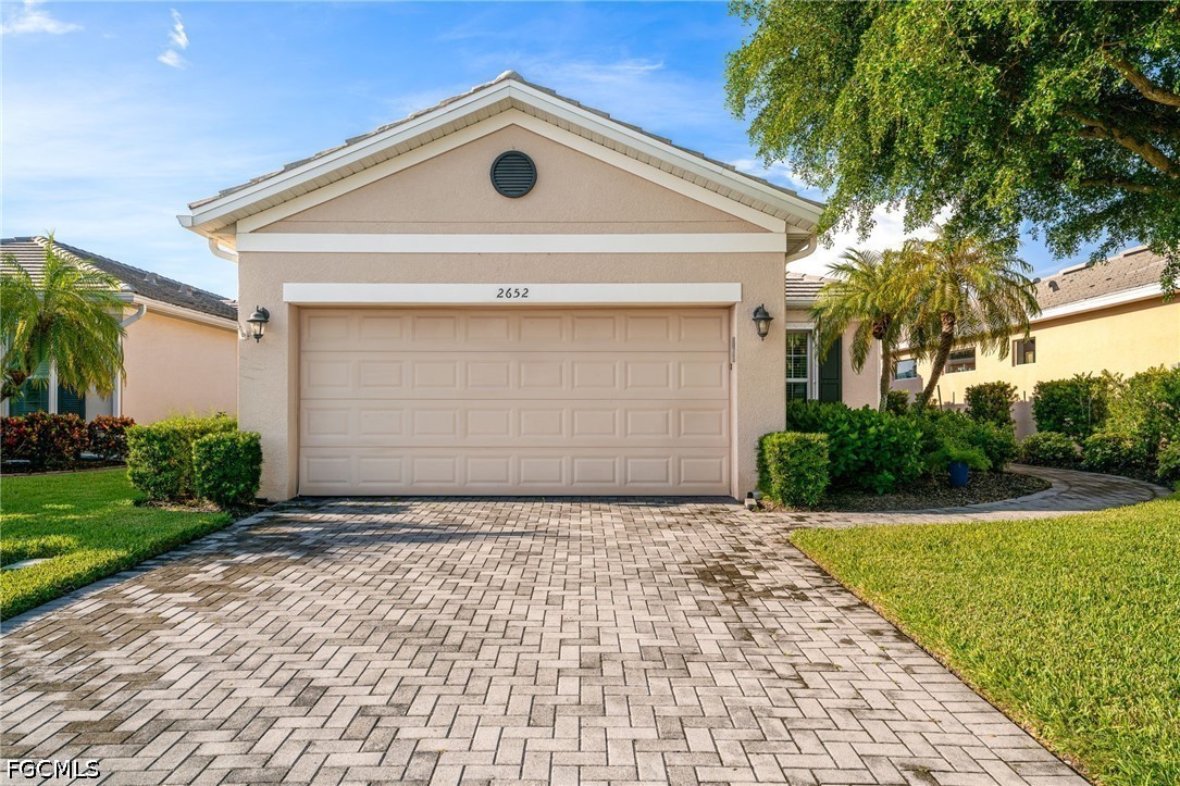2 Bed Waterfront Home for Sale in Sandoval, photo 3