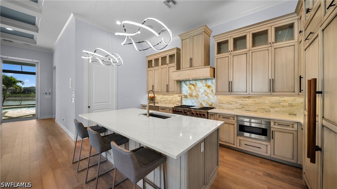 3 Bed Pool Home for Sale in Sapphire Cove, photo 3
