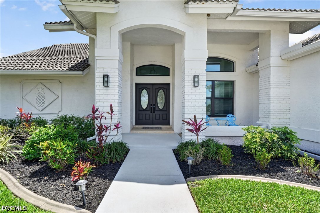 3 Bed Waterfront Home for Sale in Kelly Greens, photo 3