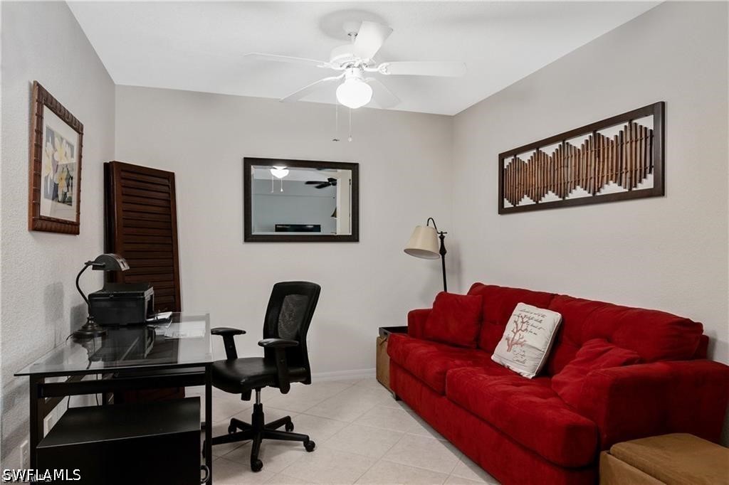 2 Bed Condominium for Sale in Ashton Oaks, photo 3