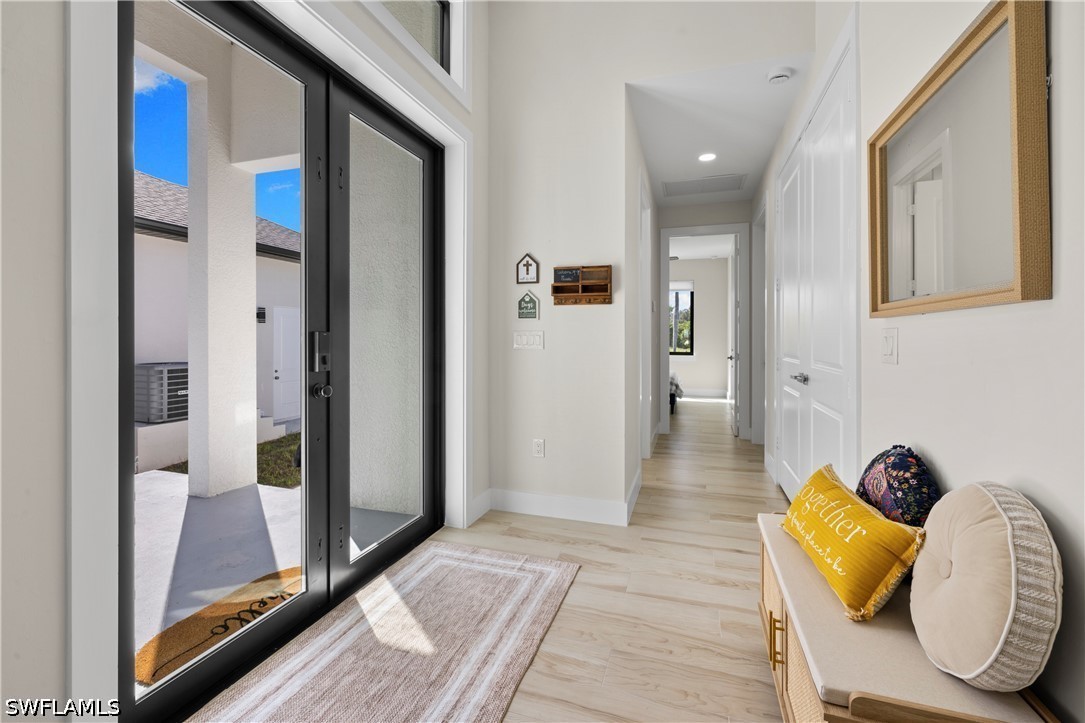 4 Bed SingleFamilyResidence for Sale in Naples, photo 3