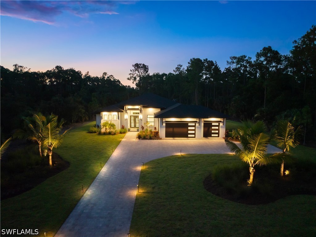 4 Bed Pool Home for Sale in Naples, photo 3