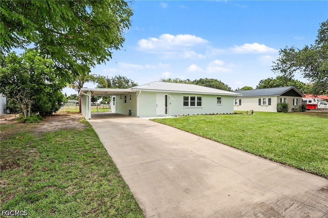 3 Bed SingleFamilyResidence for Sale in Clewiston, photo 3