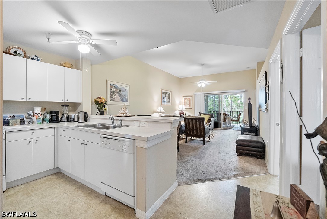 2 Bed Pool Home for Sale in Botanical Place, photo 3