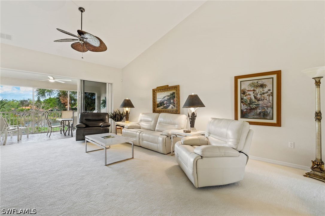 2 Bed Condominium for Sale in Sabal Palm, photo 3