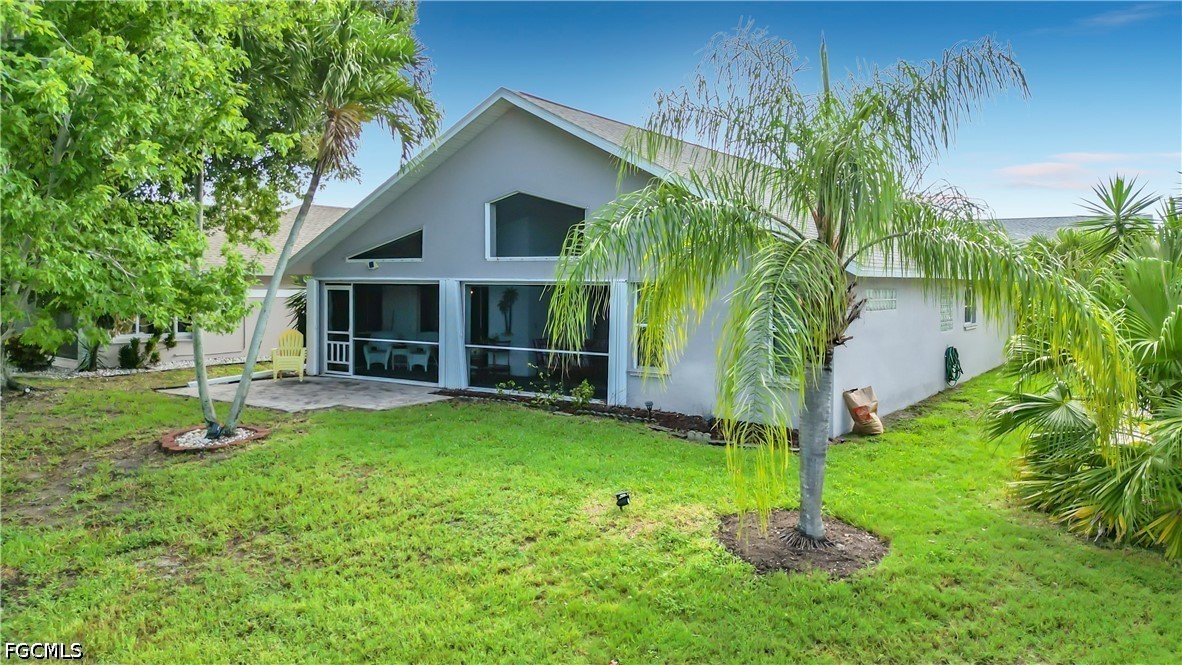 2 Bed Waterfront Home for Sale in Palm Island, photo 3