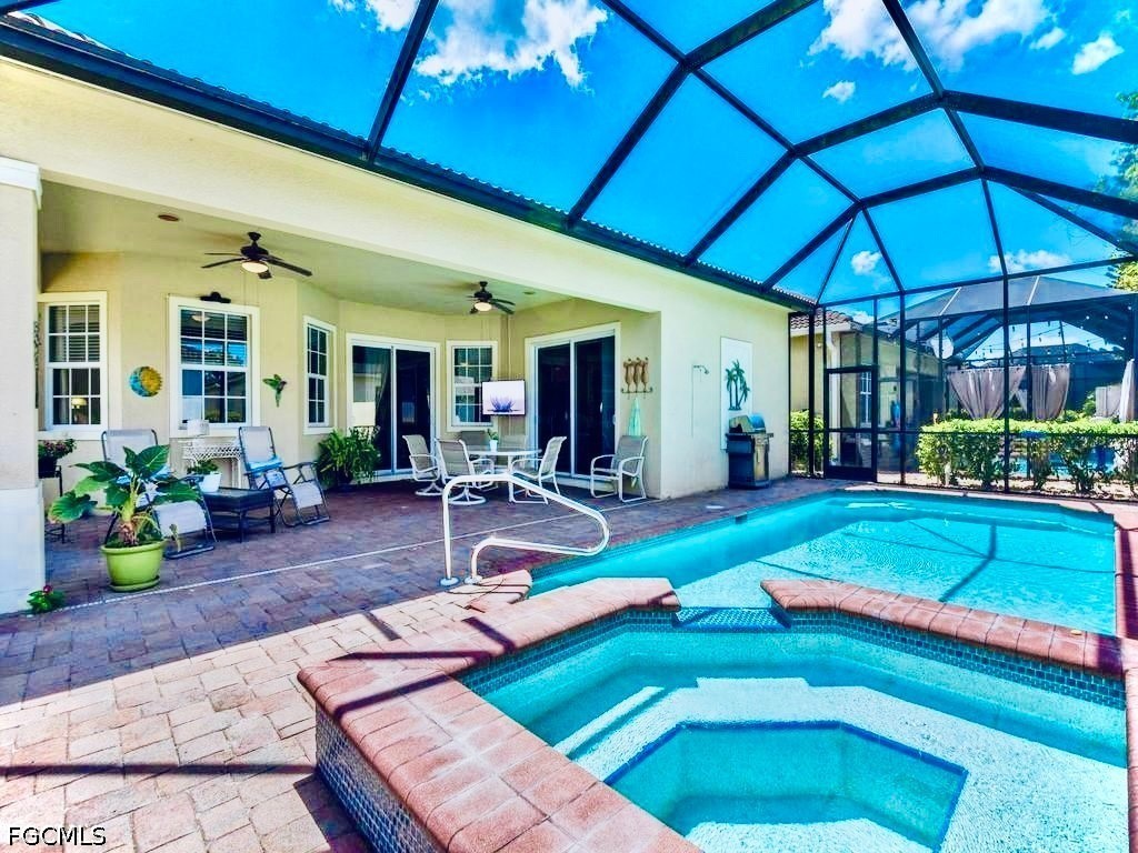 3 Bed Pool Home for Sale in Ibis Landing, photo 3