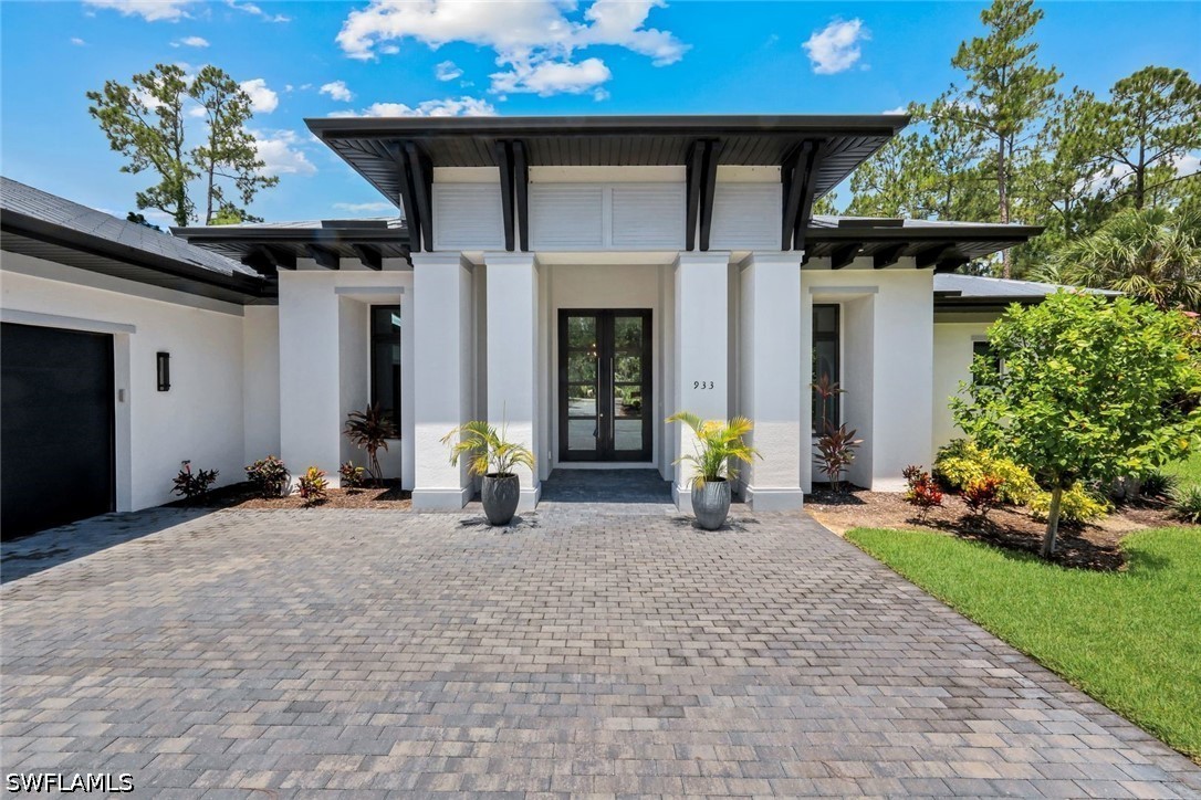 4 Bed SingleFamilyResidence for Sale in Naples, photo 3