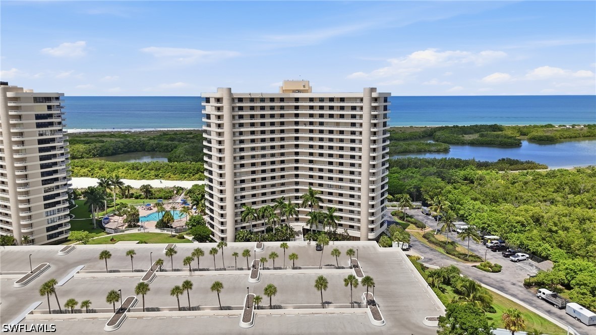 2 Bed Waterfront Home for Sale in Marco Island, photo 3
