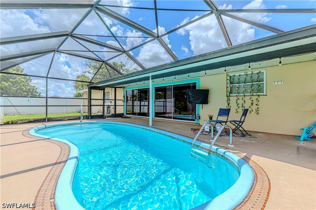 3 Bed Pool Home for Sale in Lehigh Acres, photo 3
