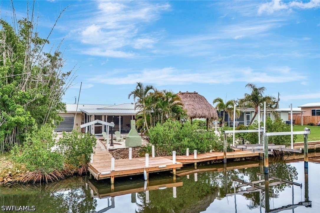3 Bed Waterfront Home for Sale in Port Charlotte, photo 3