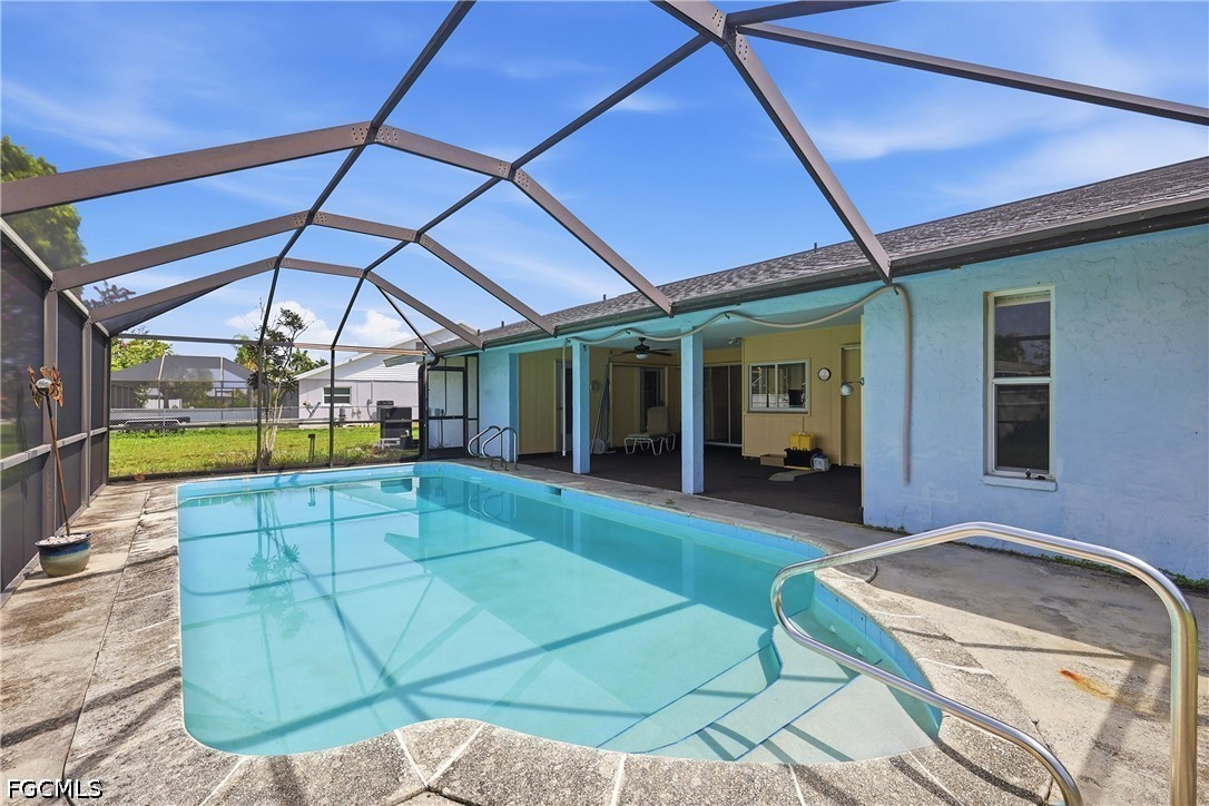 4 Bed Pool Home for Sale in Cape Coral, photo 3