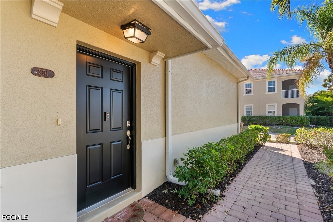 3 Bed Condominium for Sale in Fort Myers, photo 3