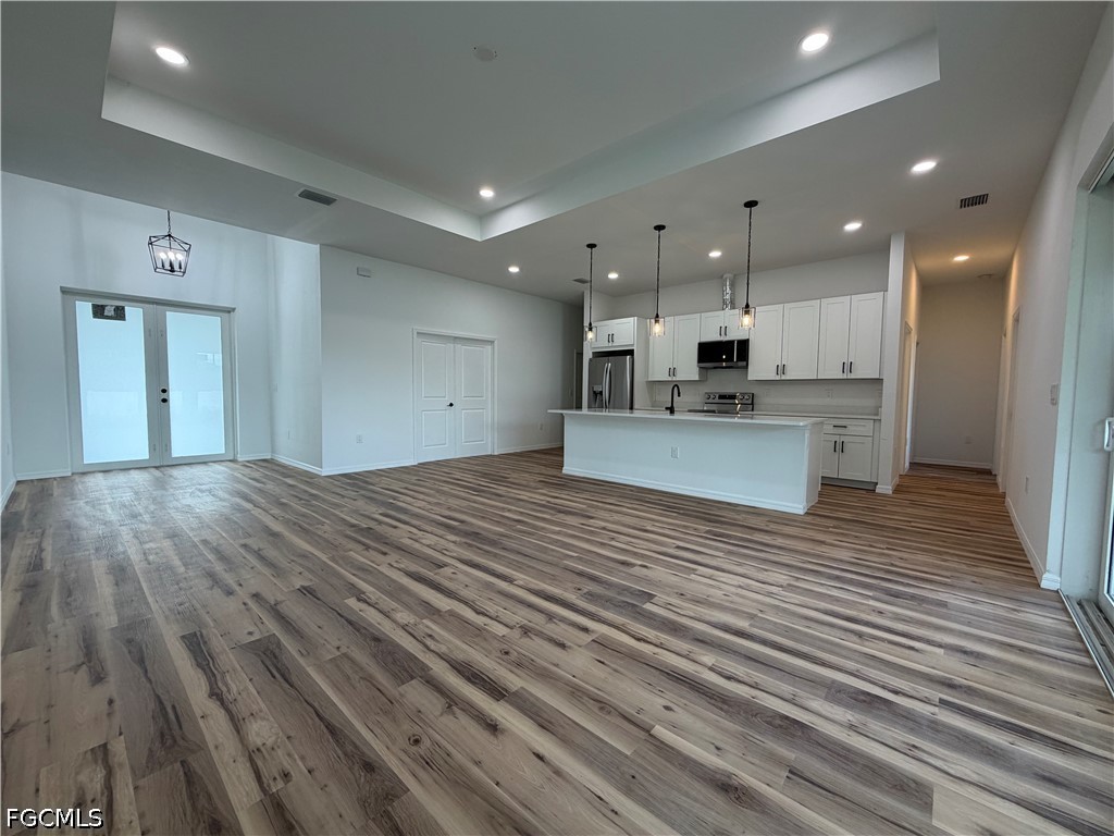3 Bed SingleFamilyResidence for Sale in Lehigh Acres, photo 3