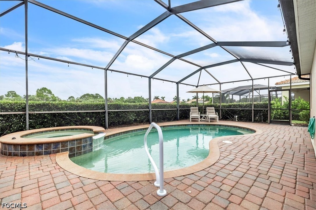 3 Bed Pool Home for Sale in North Fort Myers, photo 3