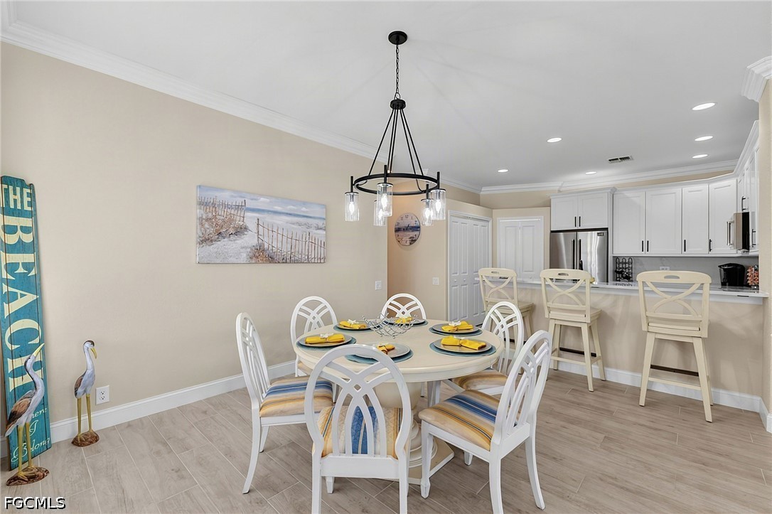 3 Bed Waterfront Home for Sale in Fort Myers, photo 3