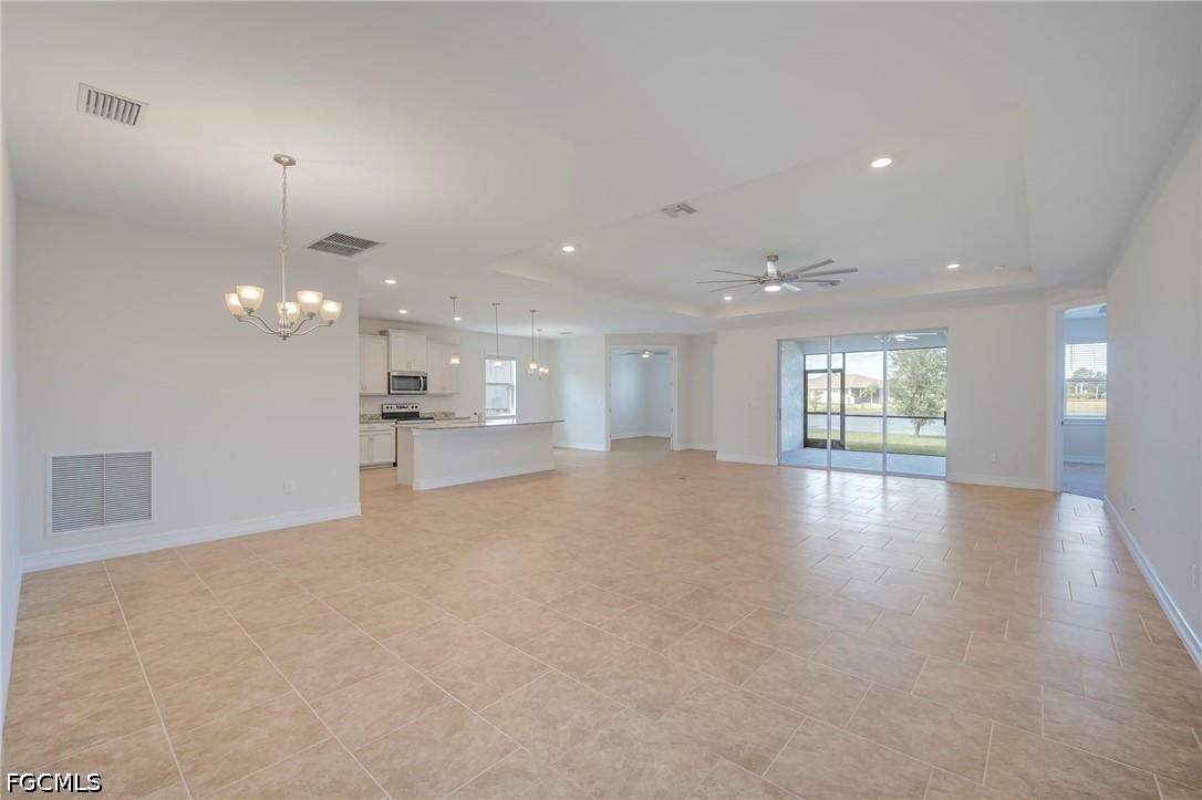 3 Bed Waterfront Home for Sale in Brightwater Lagoon, photo 3