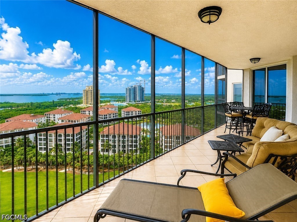 2 Bed Waterfront Home for Sale in Estero, photo 3