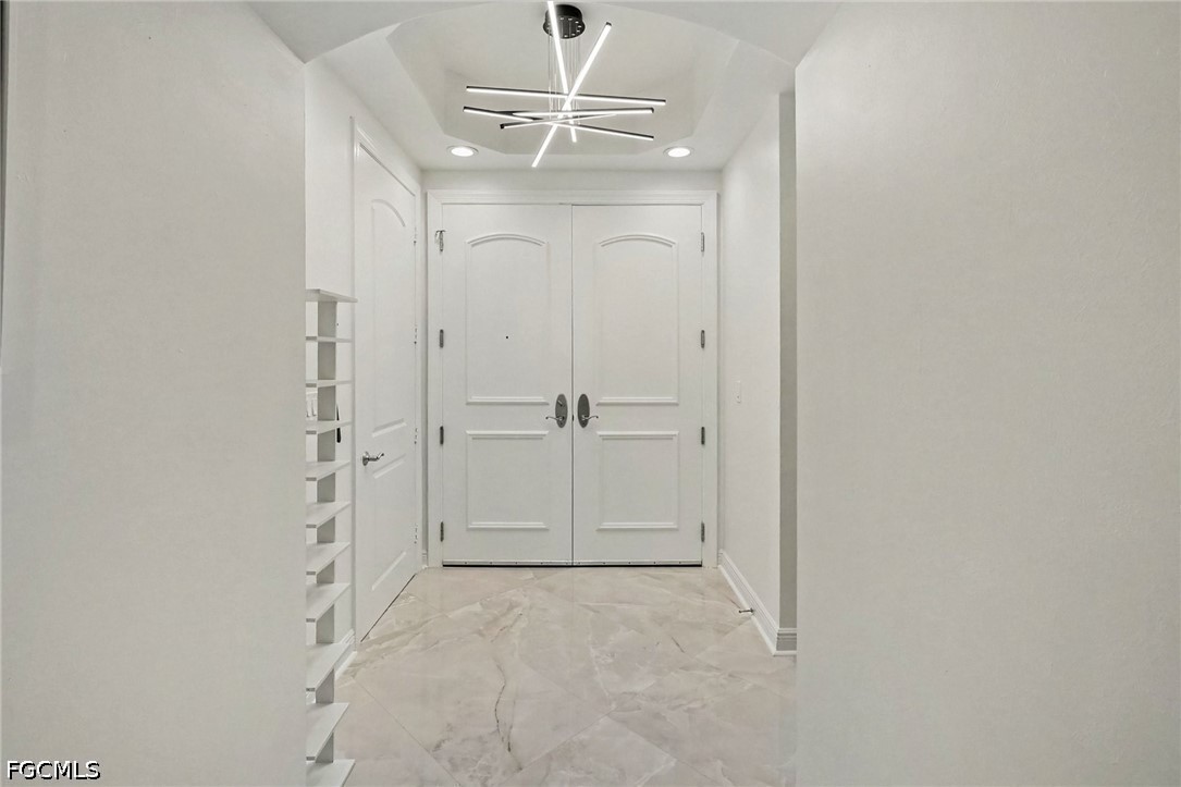 3 Bed Waterfront Home for Sale in Fort Myers, photo 3