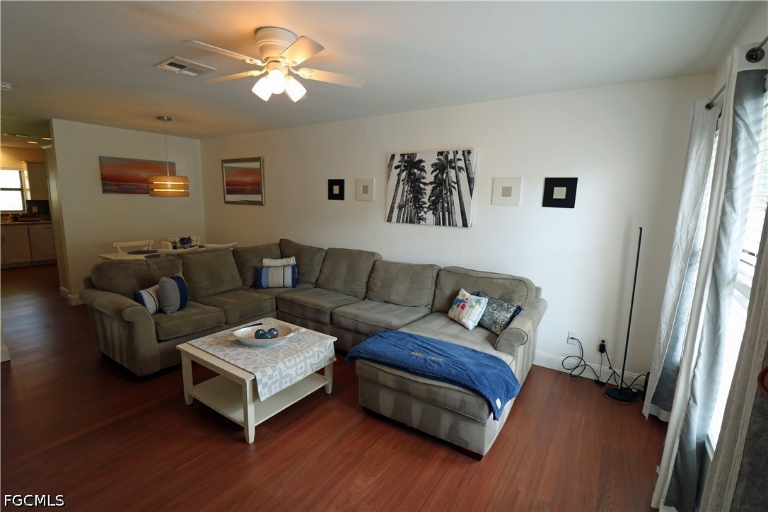 2 Bed Townhouse for Sale in Villages, photo 3