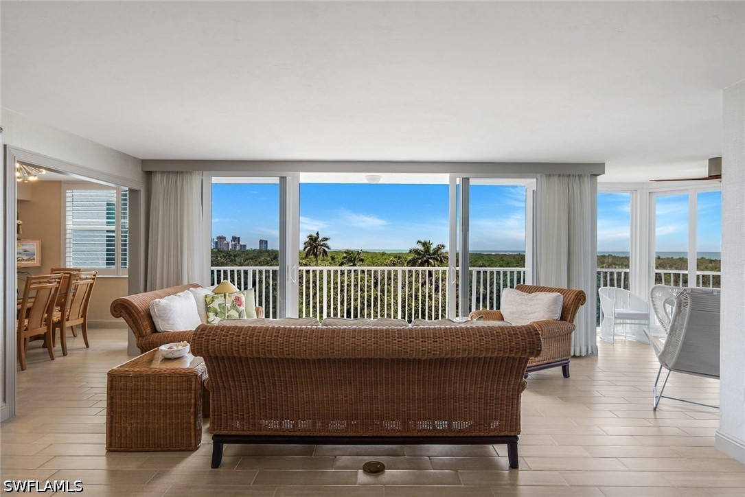 2 Bed Condominium for Sale in St Lucia, photo 3