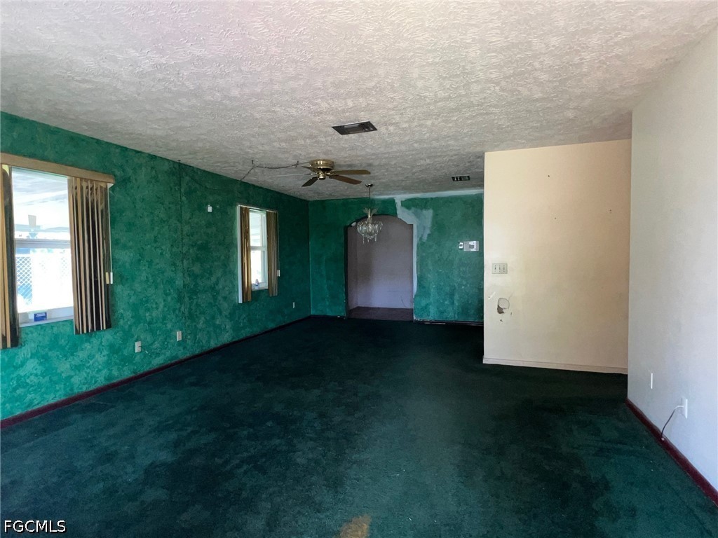 3 Bed SingleFamilyResidence for Sale in Not Applicable, photo 3
