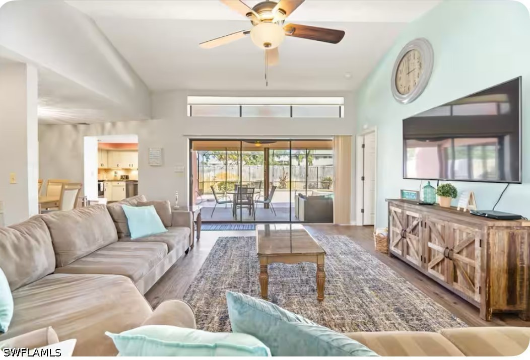 3 Bed Pool Home for Sale in Pelican Ridge, photo 3