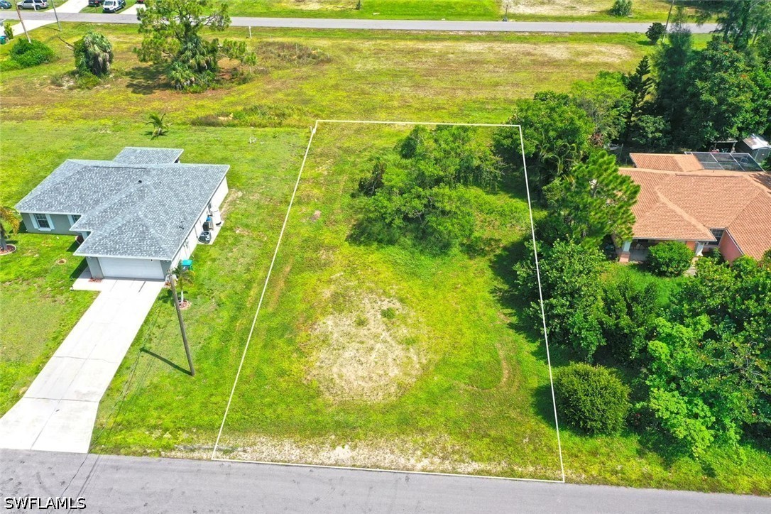 Residential for Sale in Cape Coral, photo 3