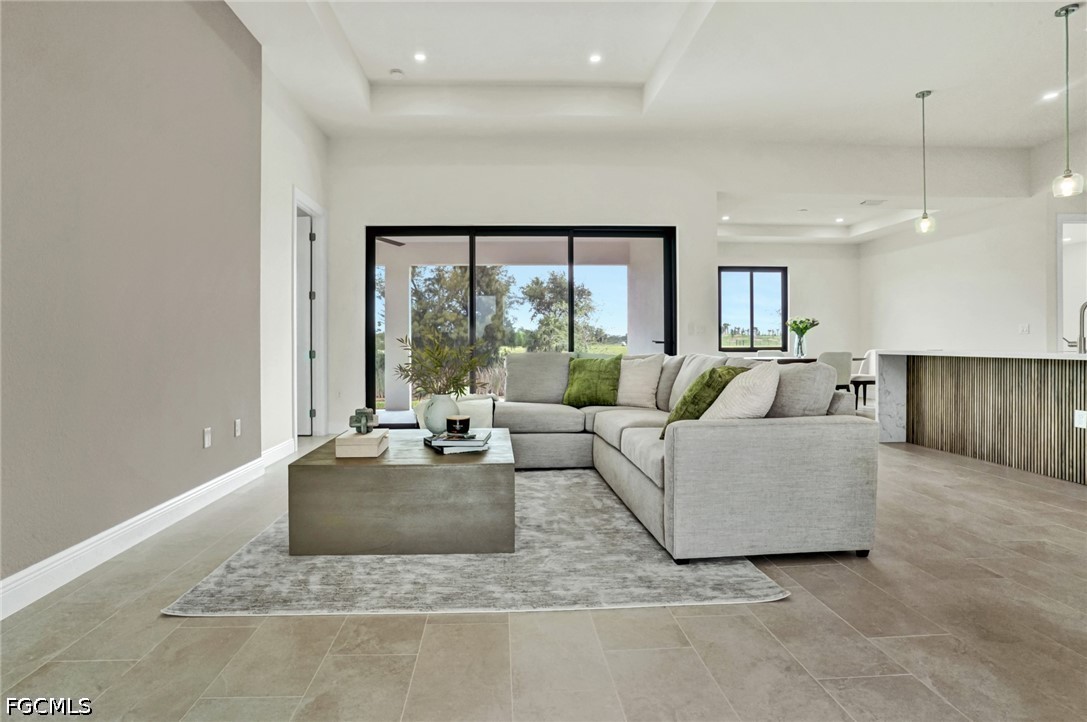 3 Bed Waterfront Home for Sale in Cape Coral, photo 3