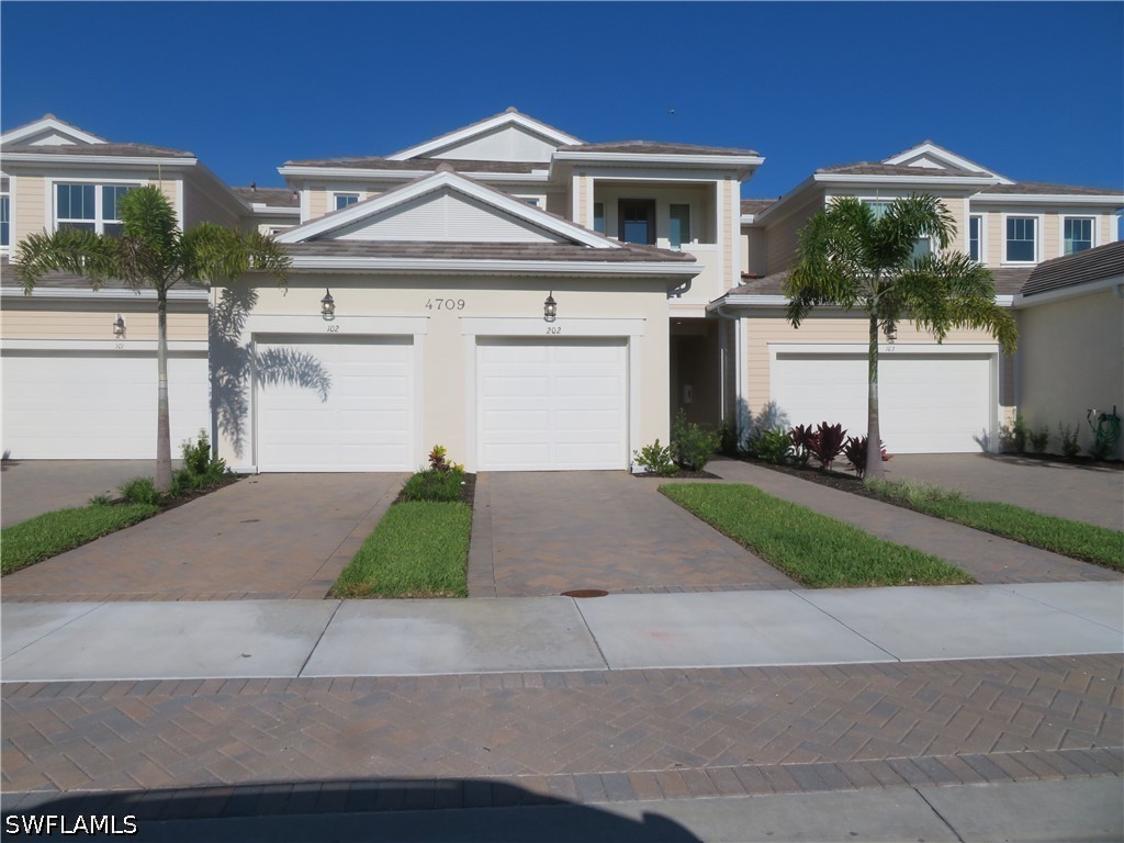 2 Bed Condominium for Sale in Arboretum, photo 3