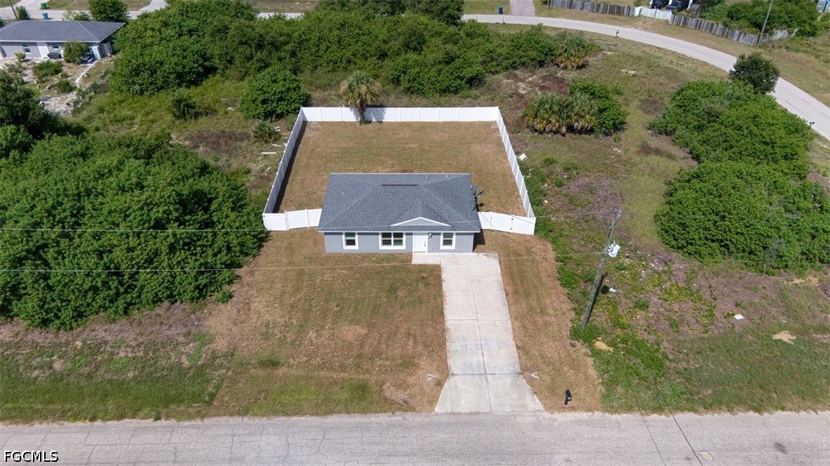 3 Bed SingleFamilyResidence for Sale in Port Labelle, photo 3
