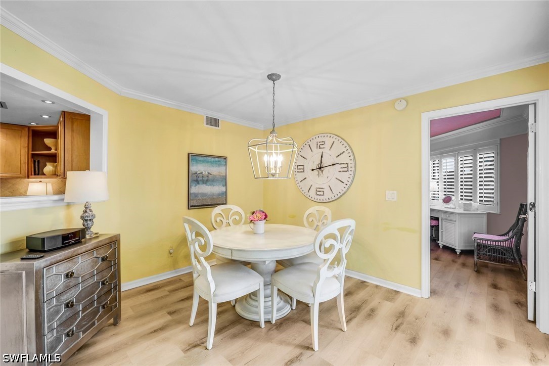3 Bed Condominium for Sale in Naples, photo 3