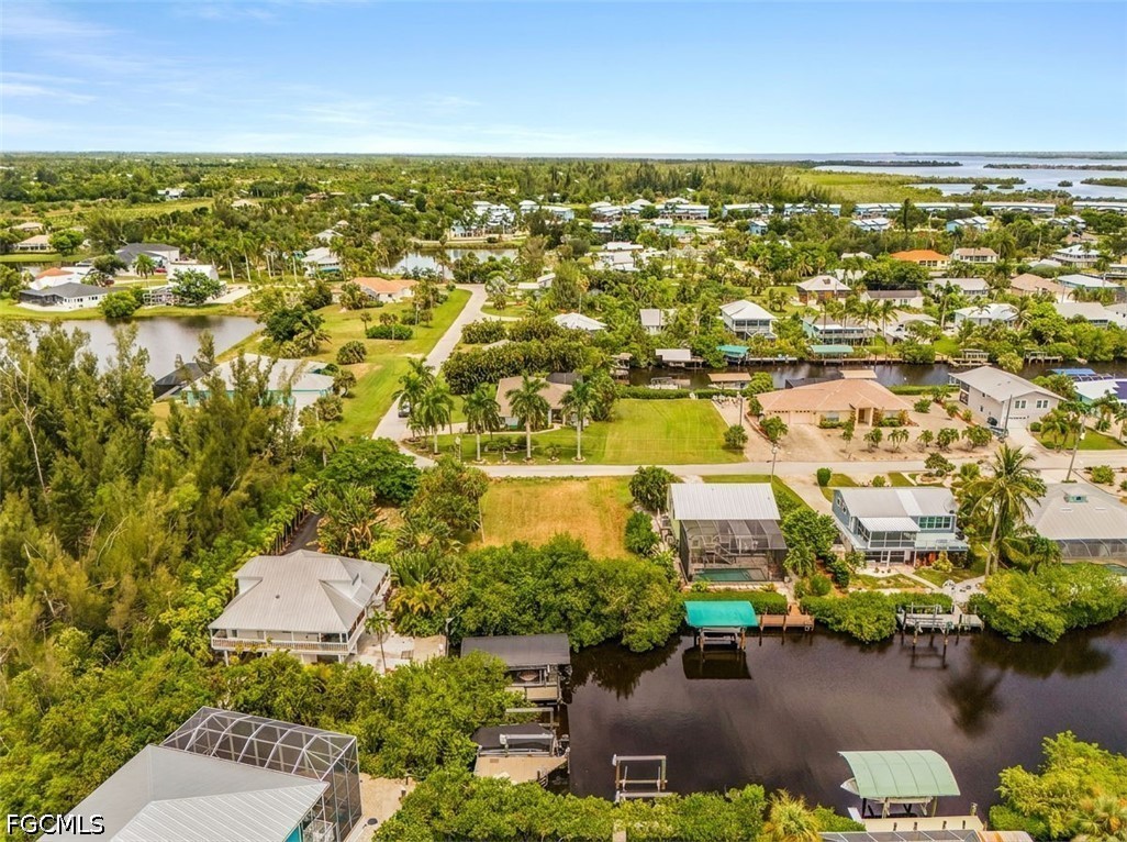 Waterfront Home for Sale in Serenity Cove, photo 3