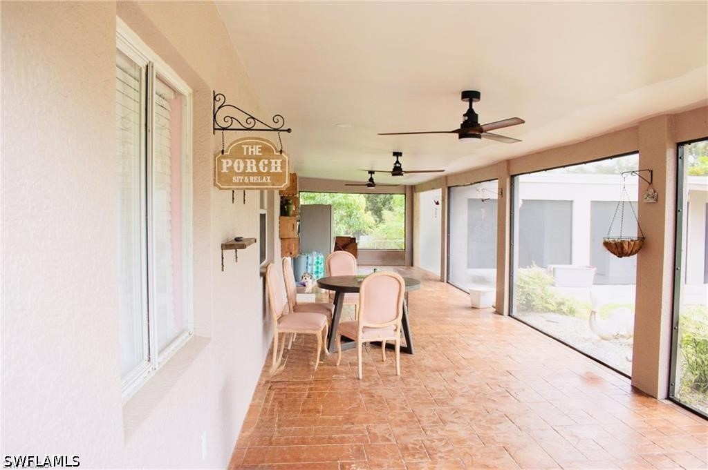 4 Bed SingleFamilyResidence for Sale in Naples, photo 3