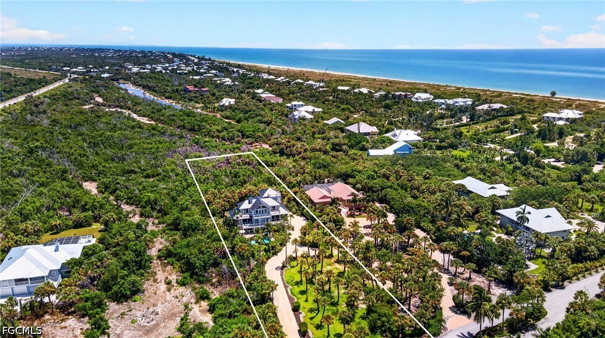 5 Bed Pool Home for Sale in Gulf Ridge Sub, photo 3