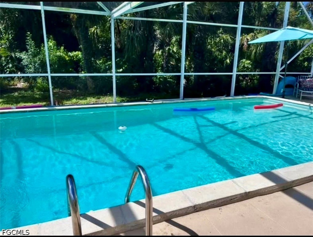 3 Bed Pool Home for Sale in Port Charlotte, photo 3