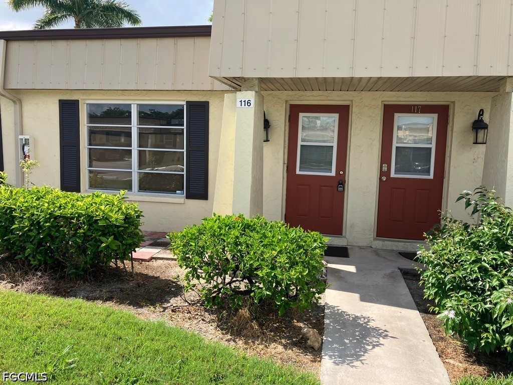 1 Bed Attached for Sale in Fort Myers, photo 3