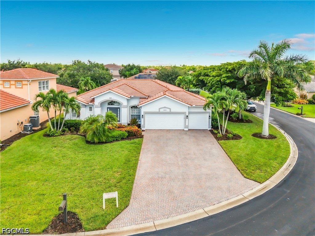 4 Bed Pool Home for Sale in Colonial Shores, photo 3