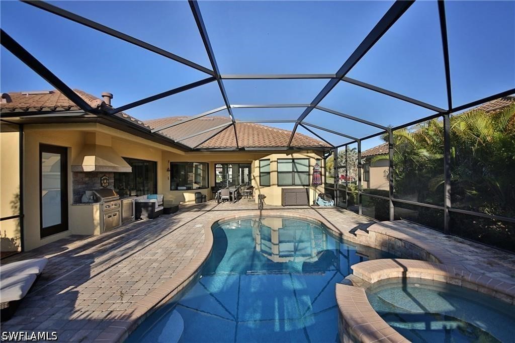 4 Bed Pool Home for Sale in Italia, photo 3
