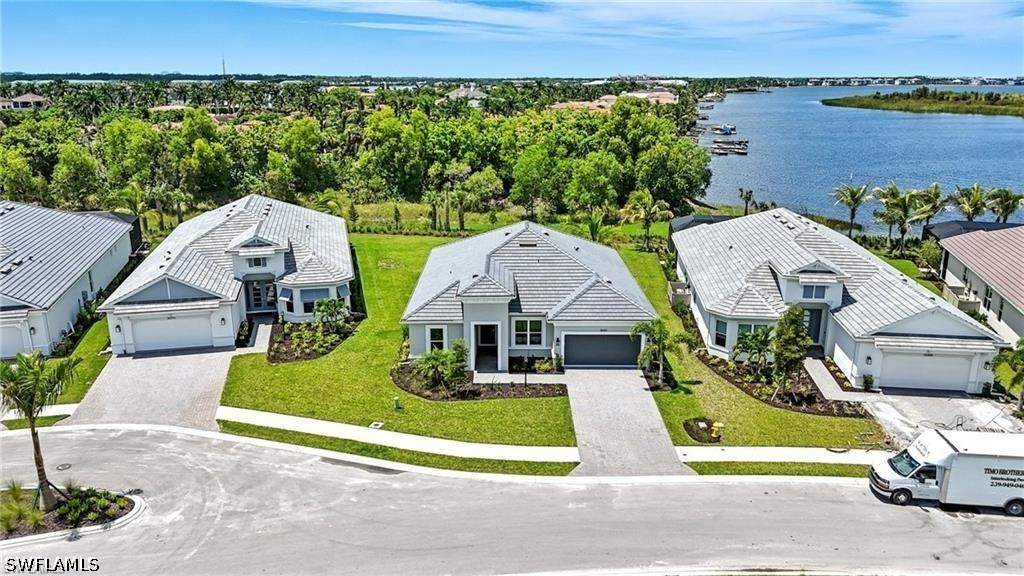 4 Bed SingleFamilyResidence for Sale in Fort Myers, photo 3