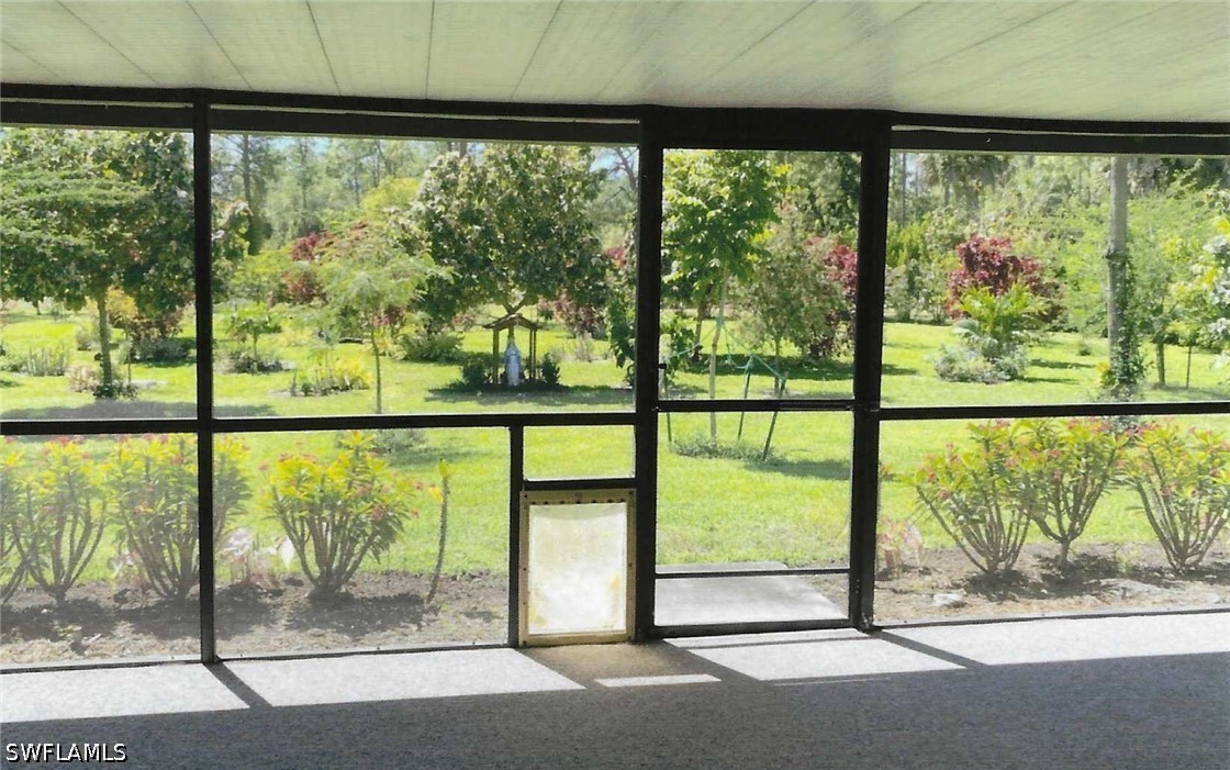 3 Bed Waterfront Home for Sale in Naples, photo 3