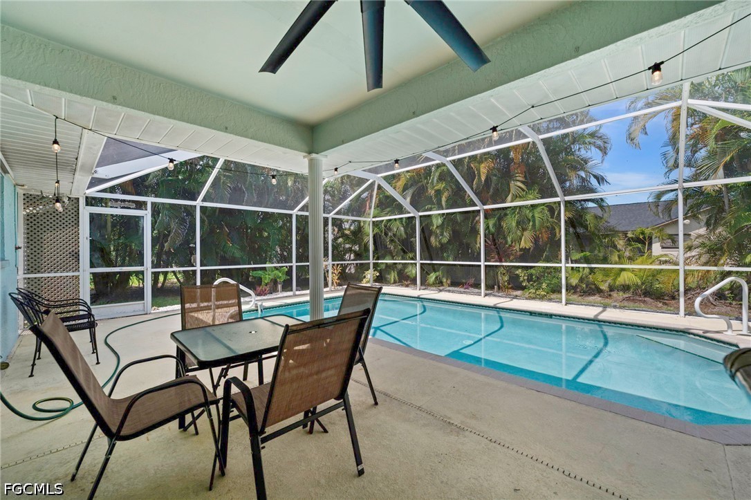 3 Bed Pool Home for Sale in Cape Coral, photo 3