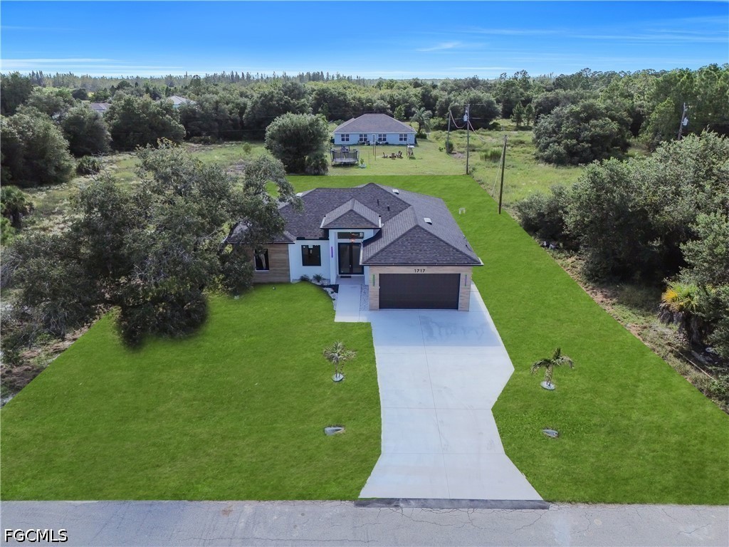 4 Bed SingleFamilyResidence for Sale in Lehigh Acres, photo 3
