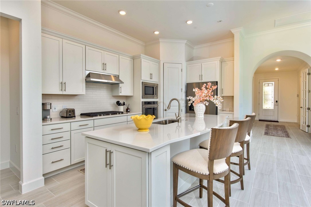 3 Bed Pool Home for Sale in Naples, photo 3