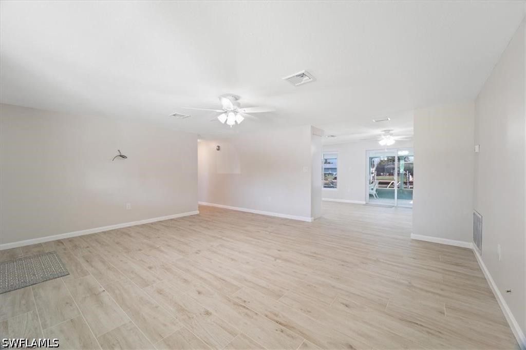 2 Bed Pool Home for Sale in Island Park, photo 3