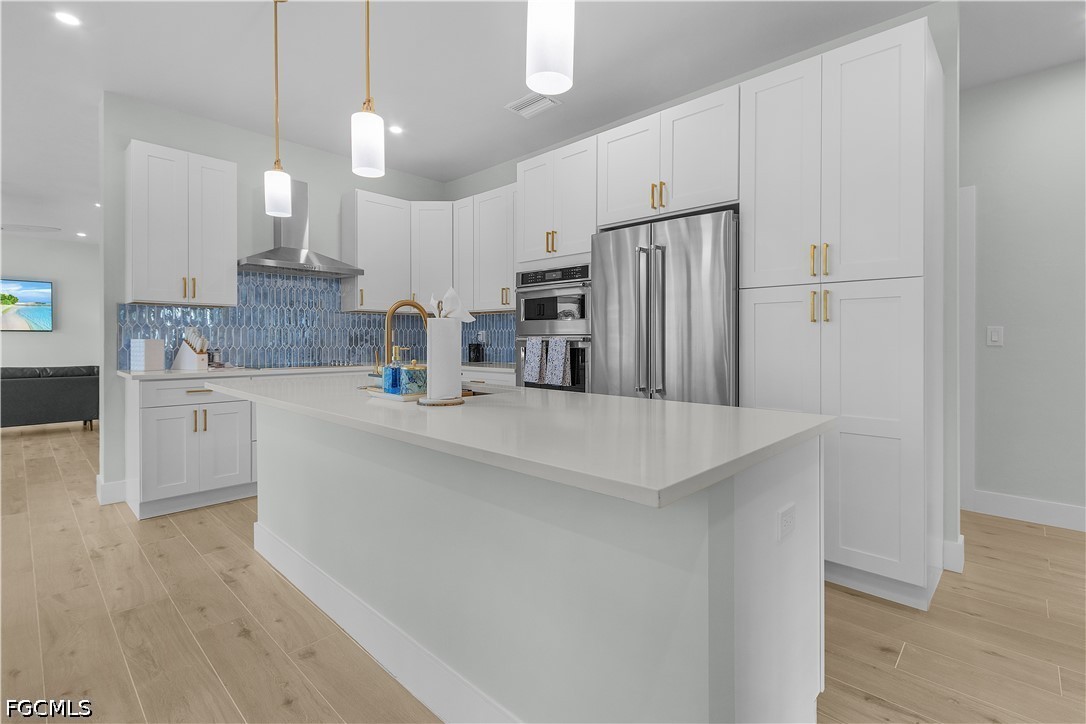 5 Bed Pool Home for Sale in Cape Coral, photo 3
