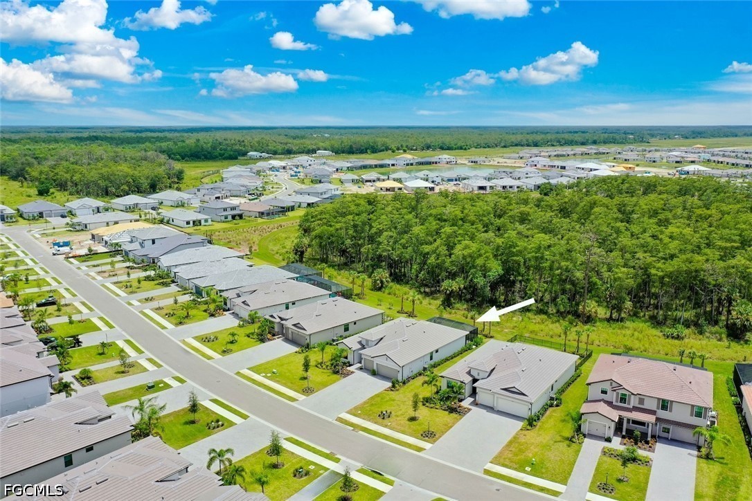 3 Bed SingleFamilyResidence for Sale in Estero, photo 3