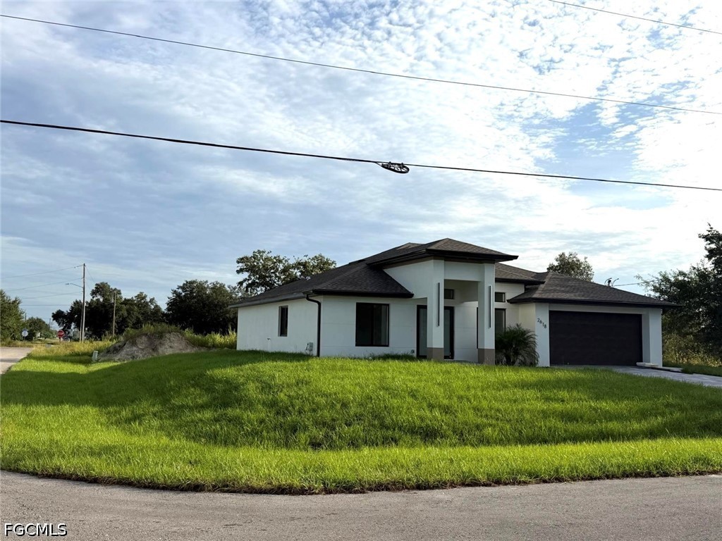 3 Bed SingleFamilyResidence for Sale in Lehigh Acres, photo 3
