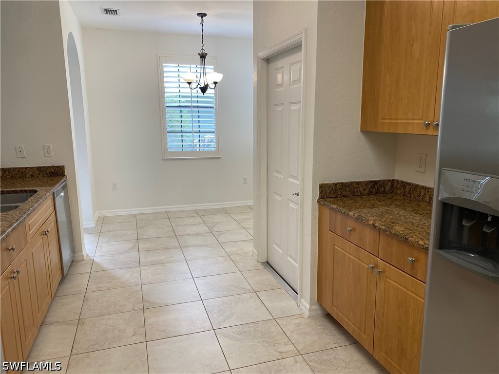 3 Bed Townhouse for Sale in Summit Place, photo 3