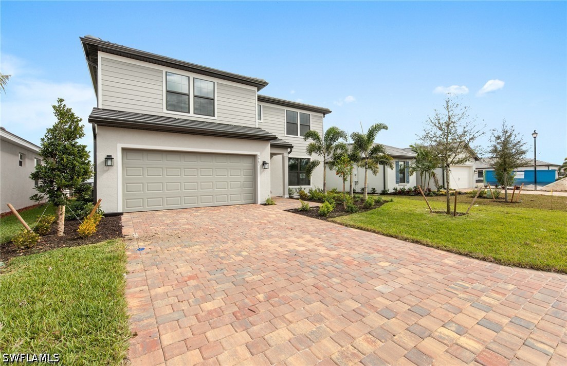 4 Bed SingleFamilyResidence for Sale in Alva, photo 3